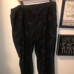 Women’s x- large workout pants